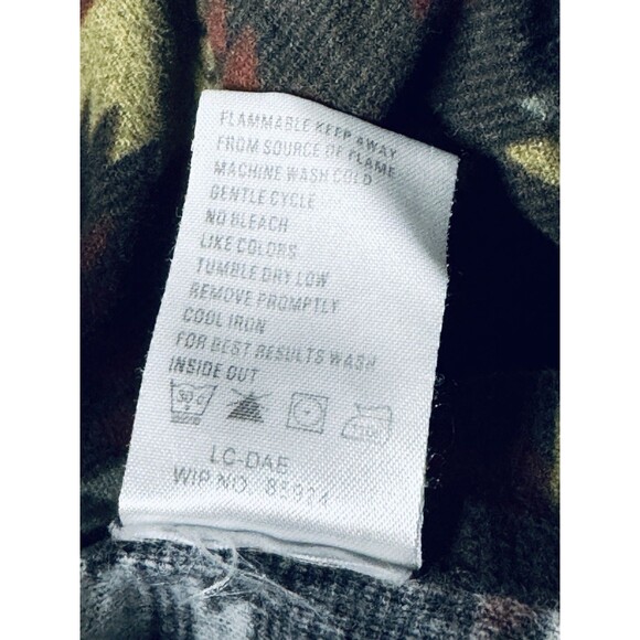 Woolrich Flannel Deep Hunter Southwest Blanket Aztec Button Down Shirt L ? - Picture 6 of 6